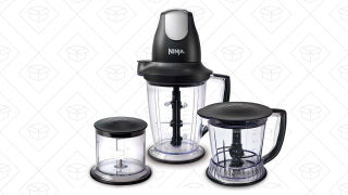 This Versatile $35 Ninja Is A Food Processor and Blender In One